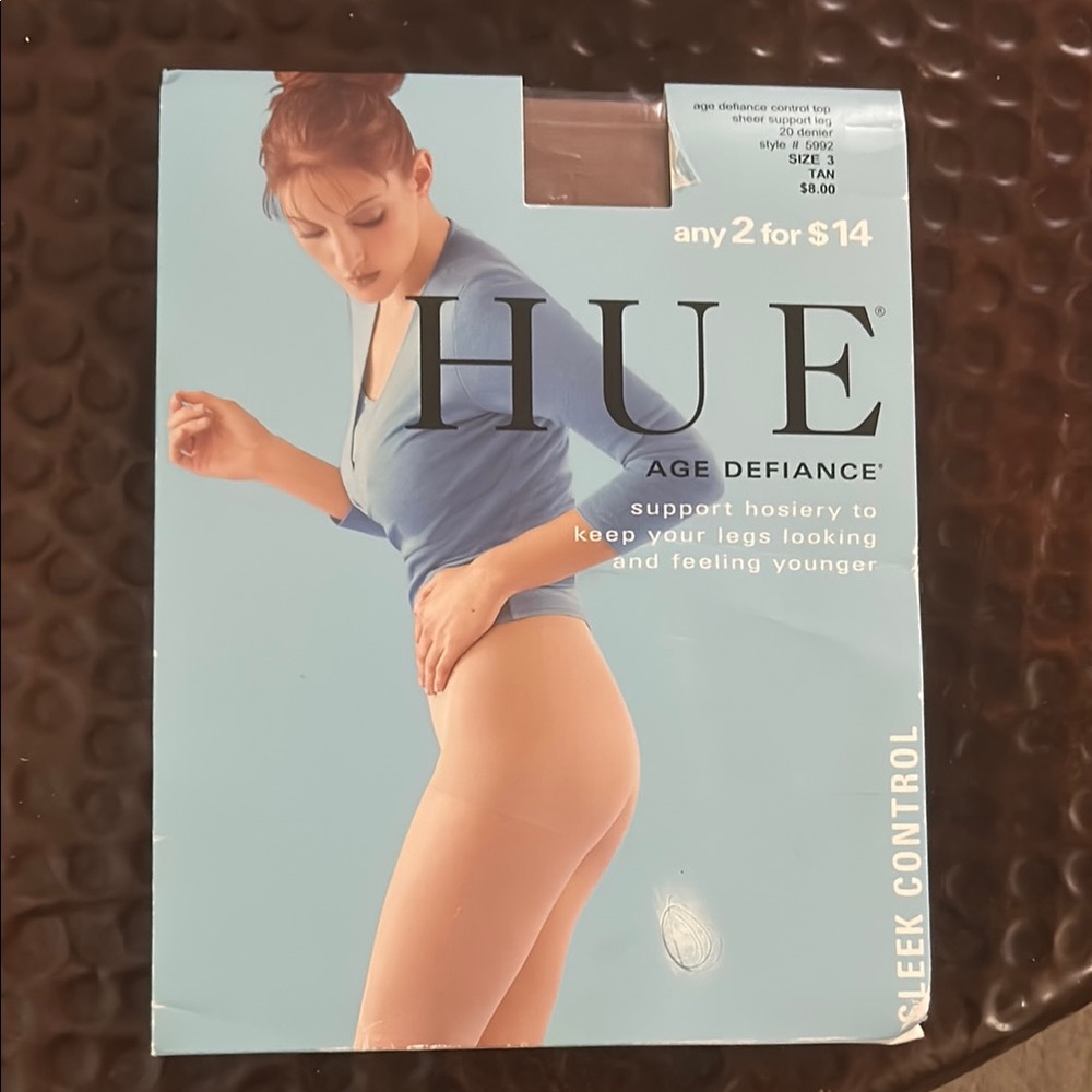 HUE Age Defiance Support Hosiery in Beige